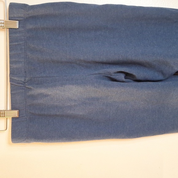 2 pairs of girls sweatpants - Picture 7 of 10